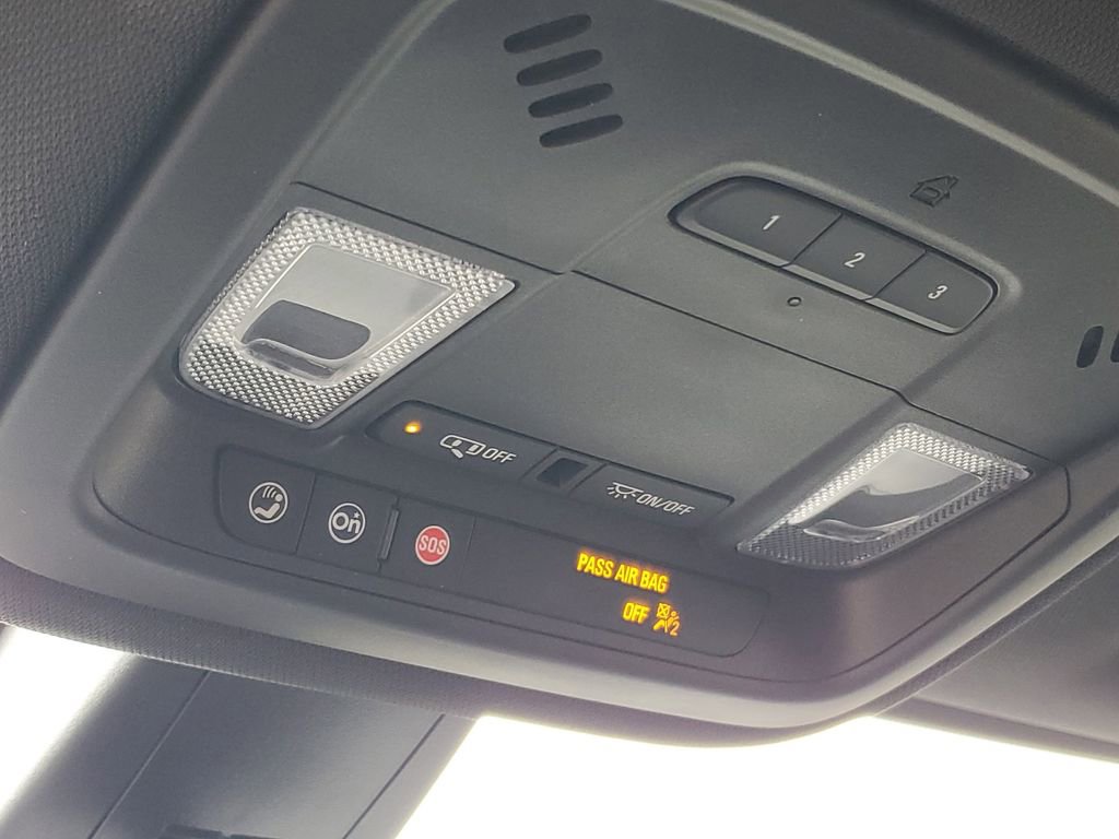 Certified 2023 Chevrolet Traverse LT image 21