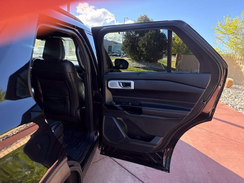 Used 2021 Ford Explorer ST w/ Equipment Group 401A AWD/4WD image 22