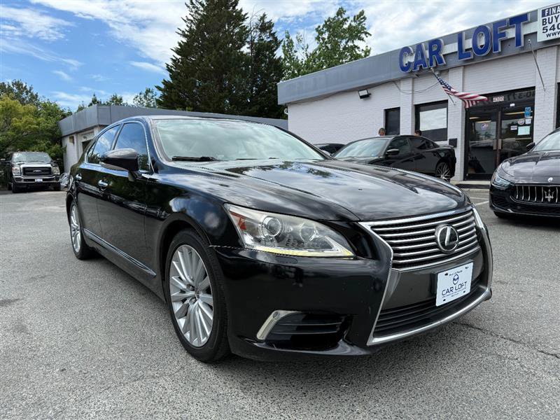 Used 2013 Lexus LS 460 w/ Comfort Pkg RWD image 3