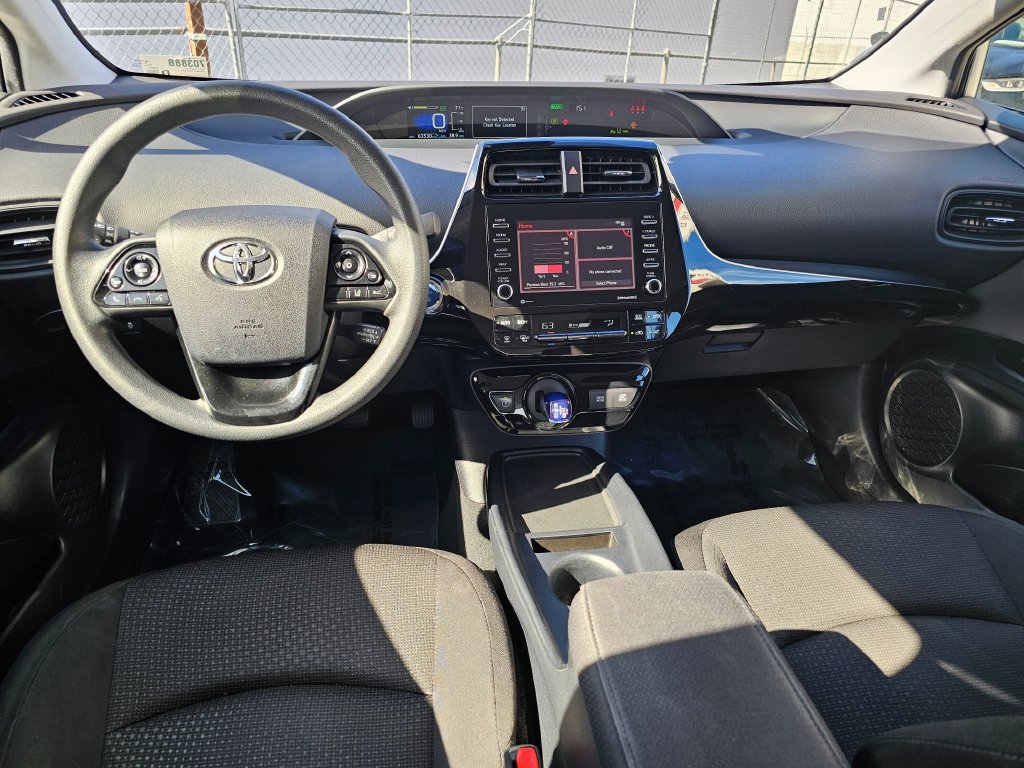 Used 2021 Toyota Prius LE AWD/4WD image 17