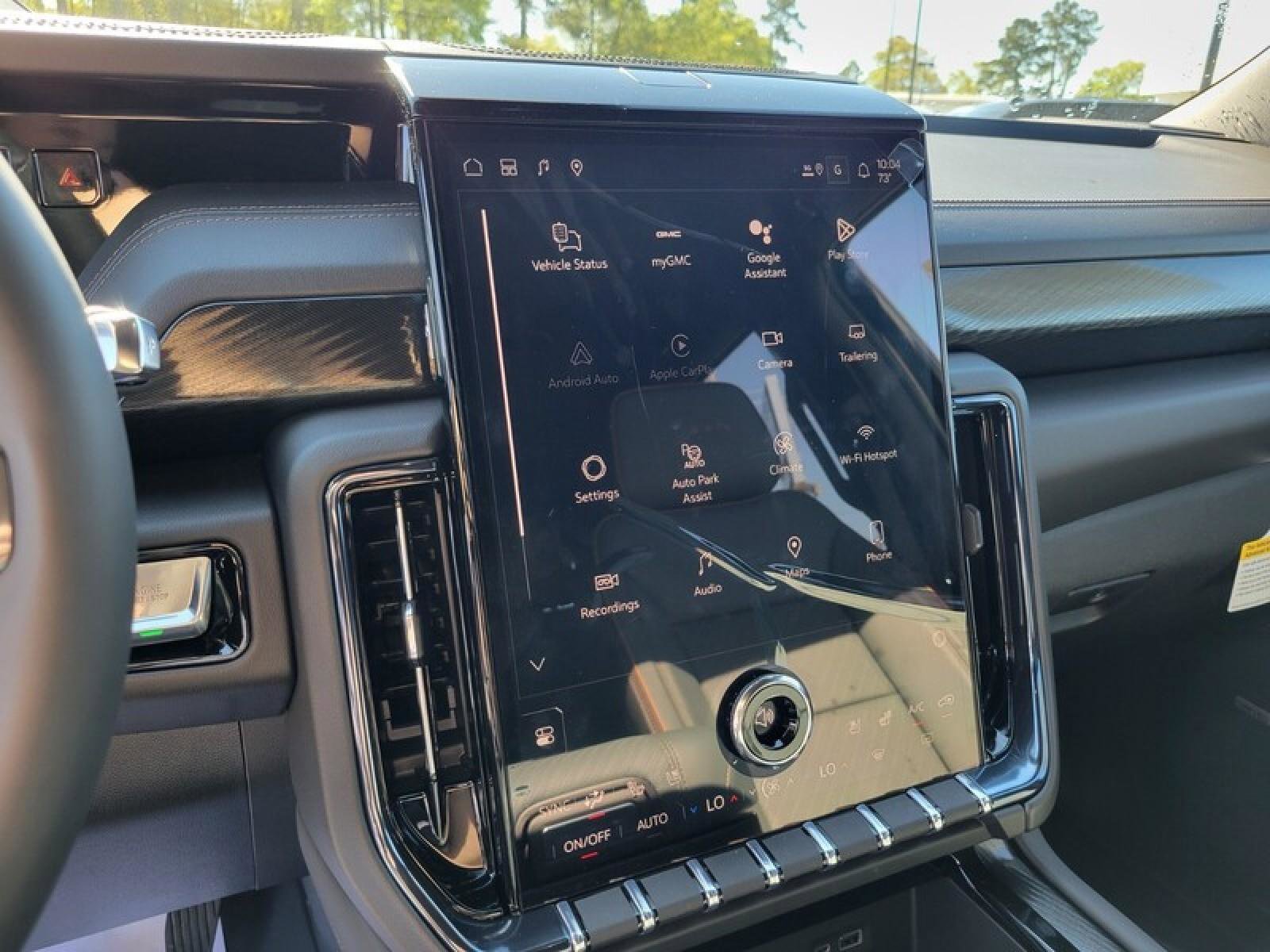 New 2026 GMC Yukon AT4 w/ Premium Trailering Package AWD/4WD image 19