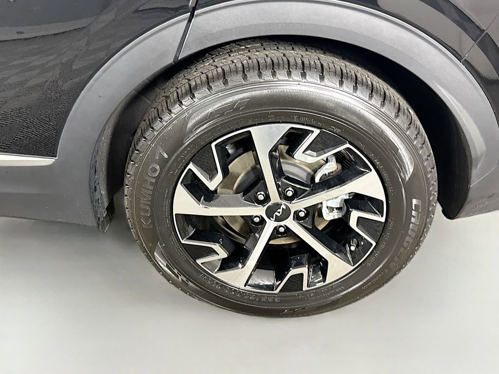 Used 2024 Kia Sportage EX image 34