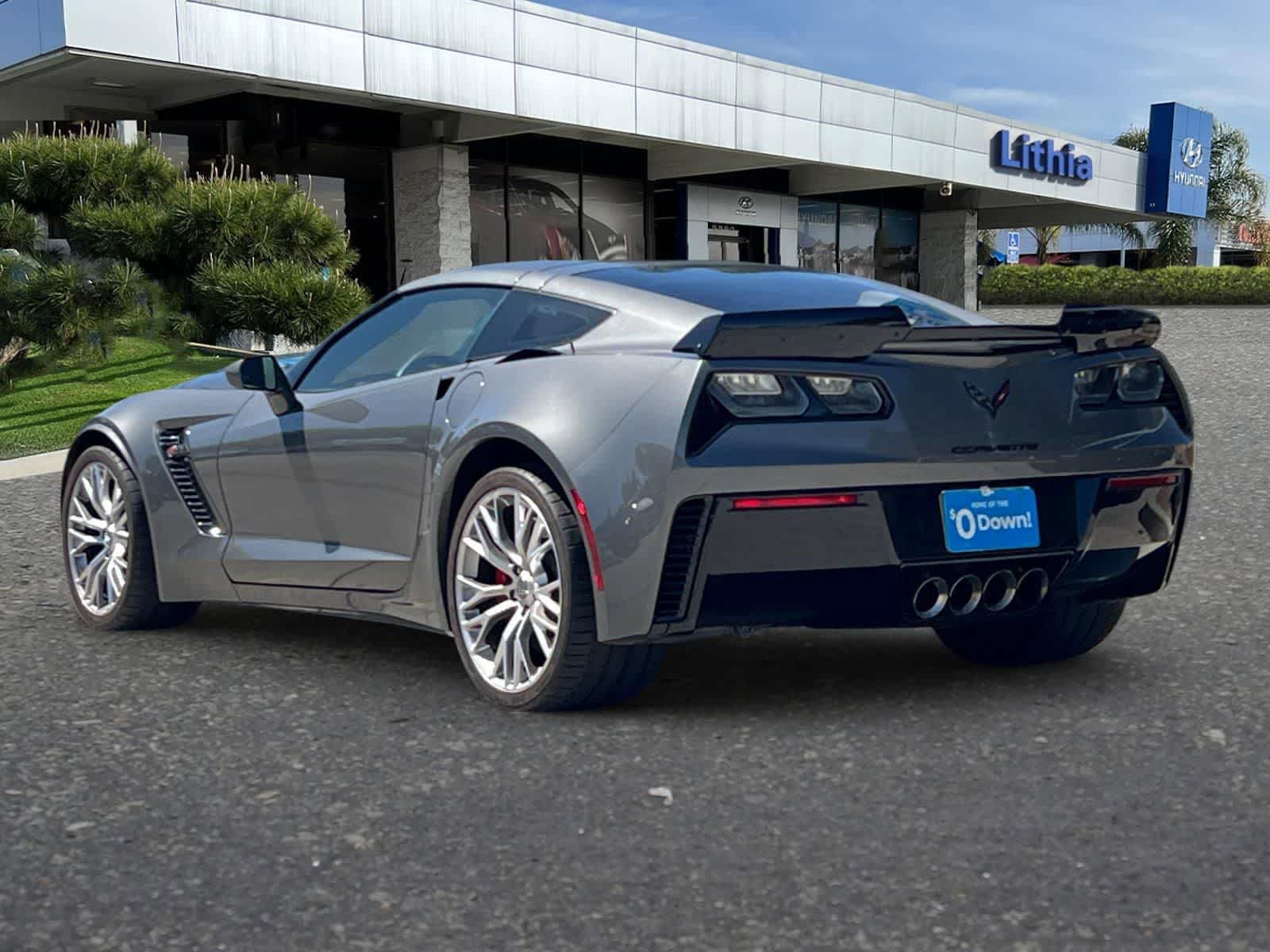Used 2015 Chevrolet Corvette Z06 w/ 2LZ Preferred Equipment Group RWD image 7