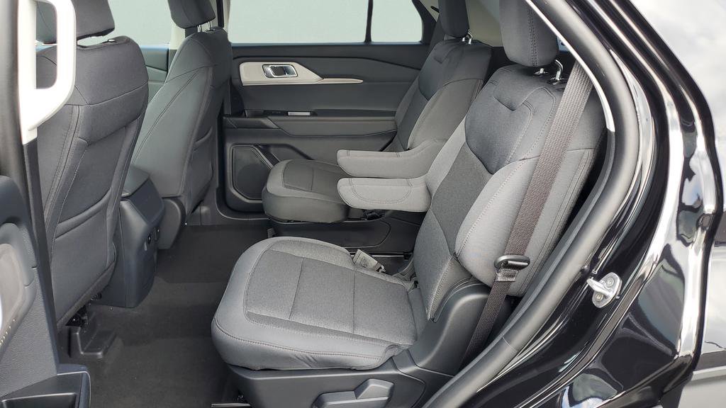 New 2026 Ford Explorer Active image 33