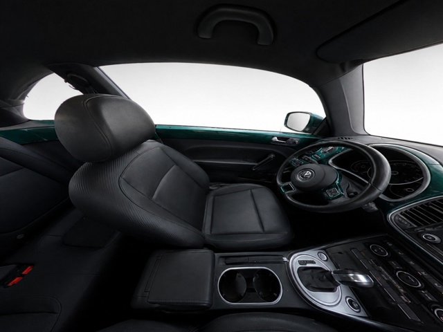 Used 2018 Volkswagen Beetle 2.0T SE FWD image 15