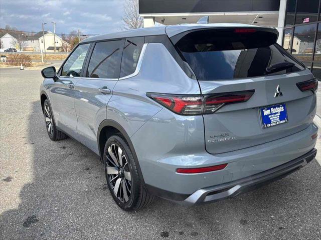 New 2026 Mitsubishi Outlander SE image 6