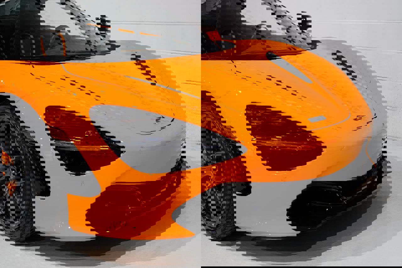 Used 2022 McLaren 720S Performance image 25