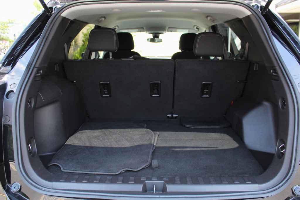Used 2024 Chevrolet Equinox LS w/ LS Convenience Package FWD image 7