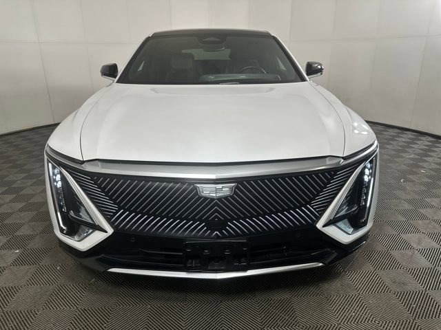 Used 2024 Cadillac Lyriq Tech image 8