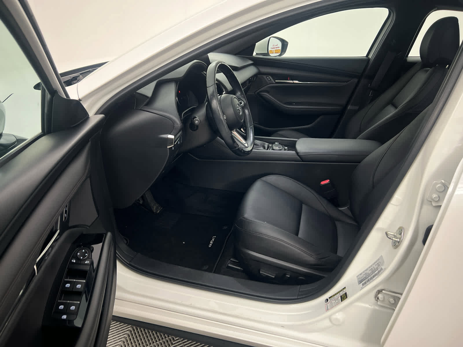 Certified 2022 MAZDA MAZDA3 s image 13