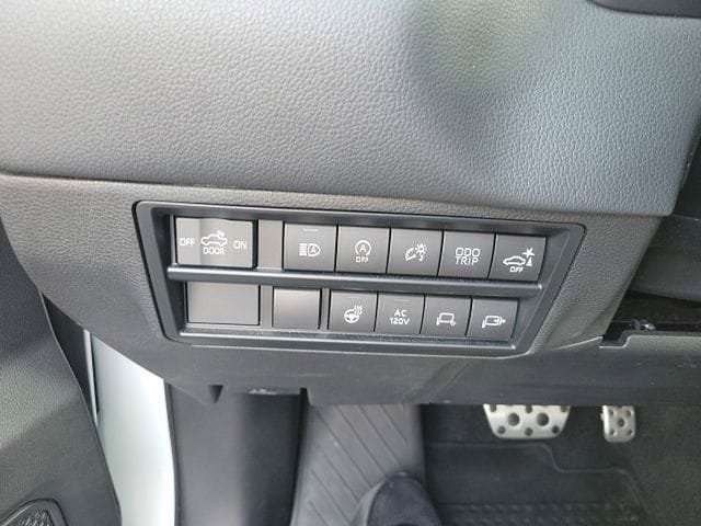 Used 2023 Toyota Tundra Limited w/ TRD Off-Road Package AWD/4WD image 19