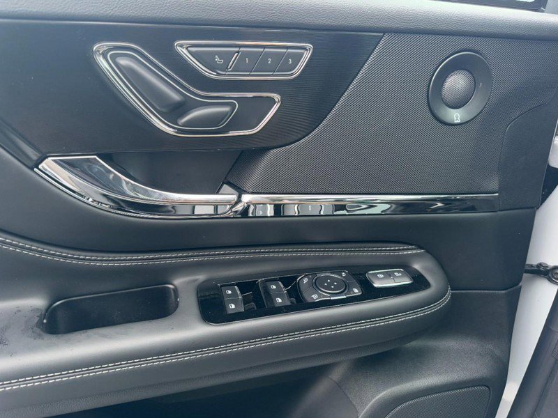 New 2025 Lincoln Corsair Grand Touring w/ Equipment Group 302A image 25