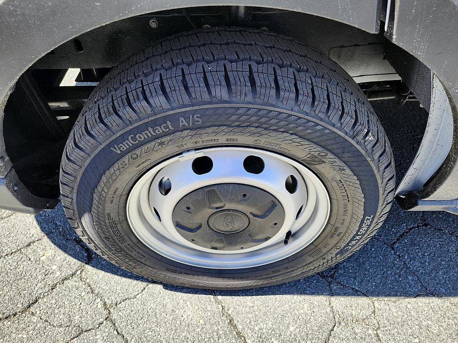 New 2024 Ford Transit 250 148 Medium Roof w/ Load Area Protection Package image 18