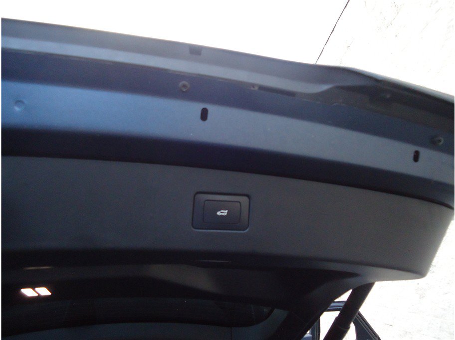 Used 2023 Fisker Ocean One AWD/4WD image 28