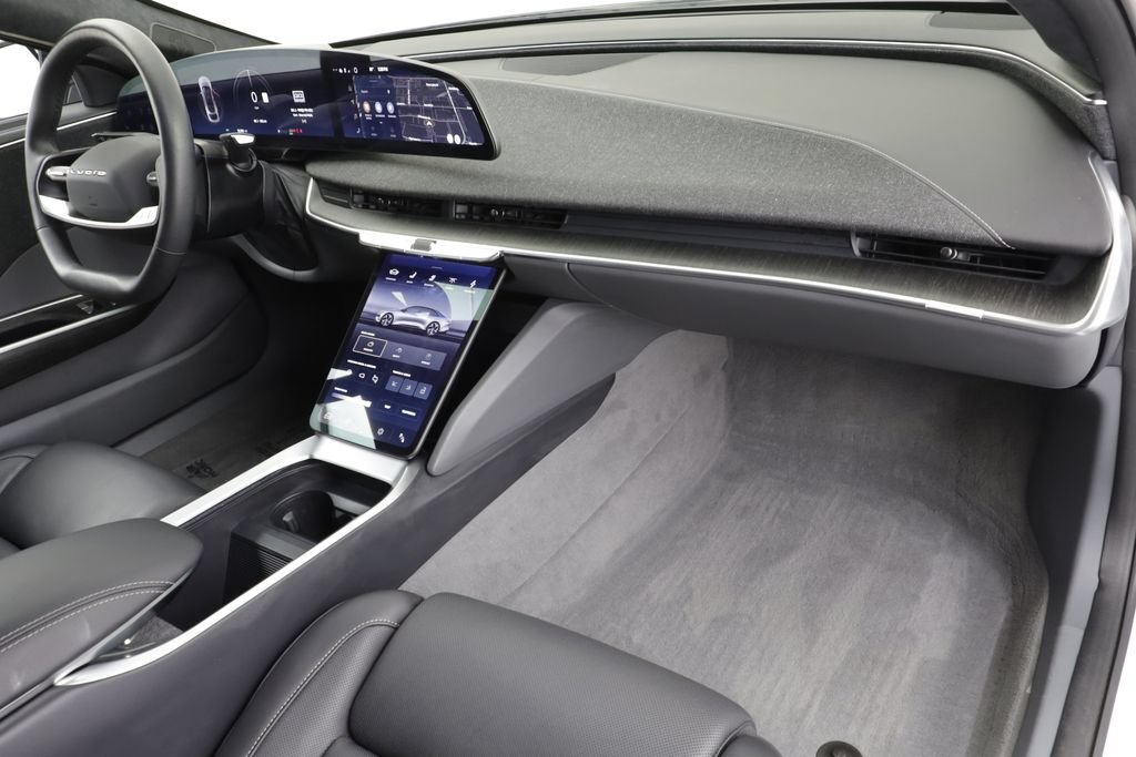 Used 2024 Lucid Air Pure RWD image 23