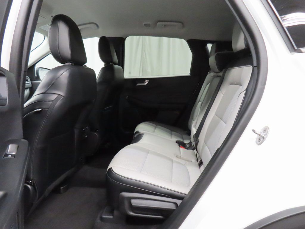Used 2023 Ford Escape SE image 10