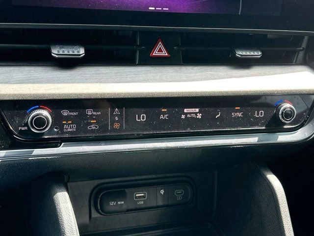 Used 2024 Kia Sportage X-Line w/ X-Line Premium Package image 25