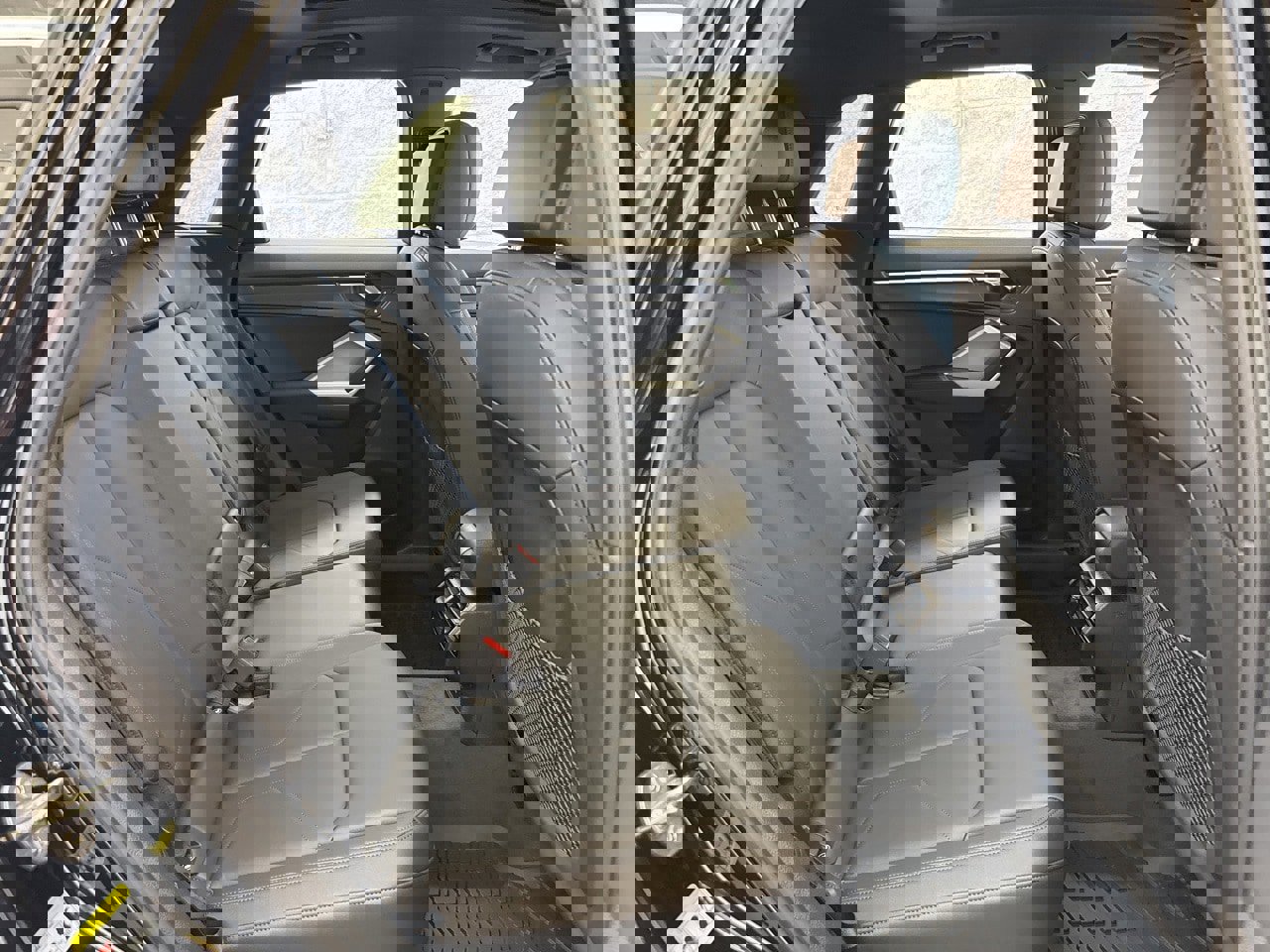 New 2025 Audi Q3 2.0T Premium image 47