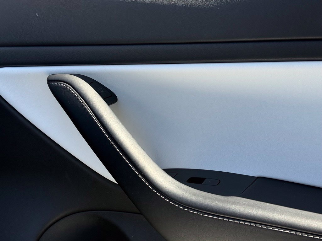 Used 2021 Tesla Model 3 Standard Range Plus RWD image 30