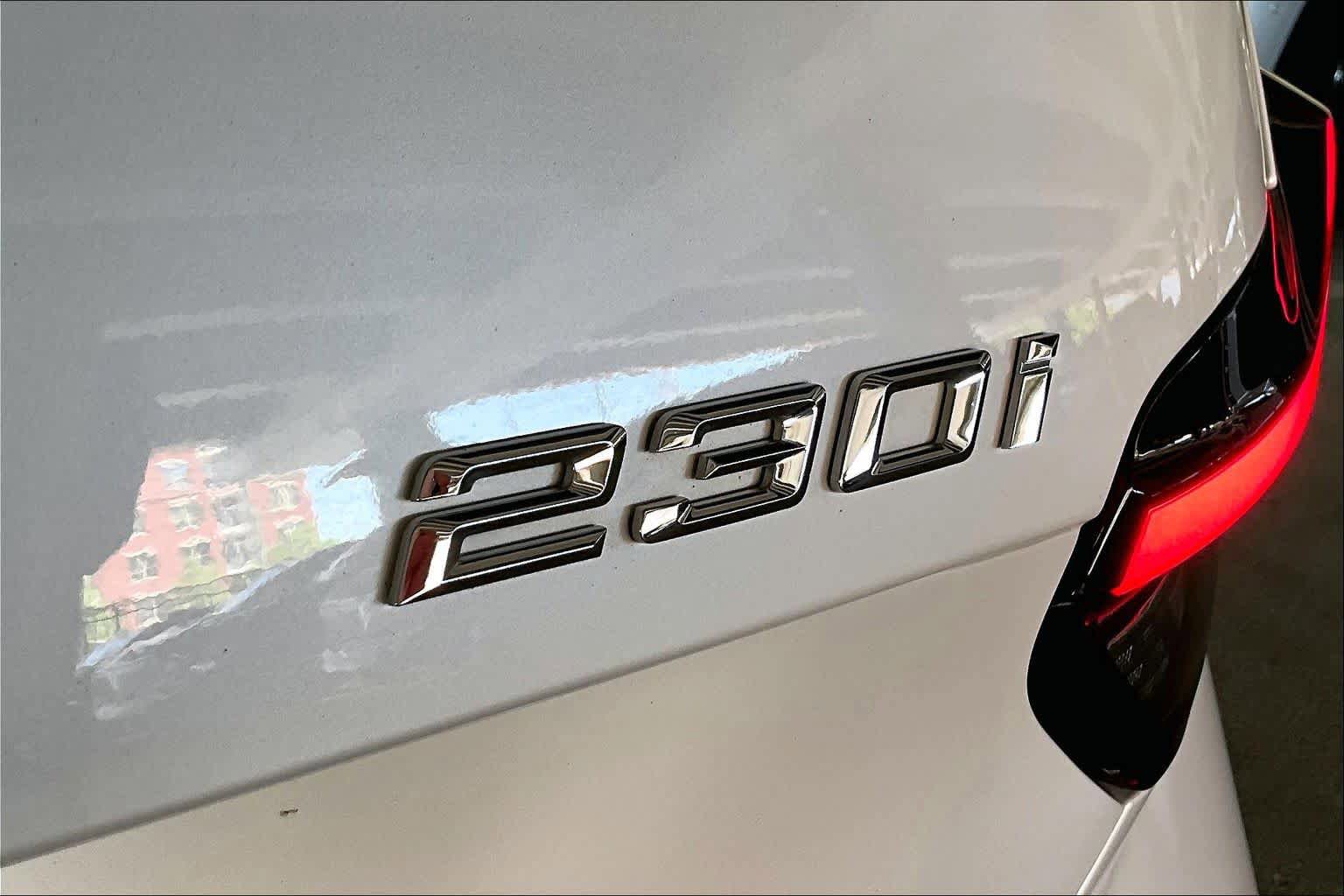 Used 2024 BMW 230i Coupe RWD image 9