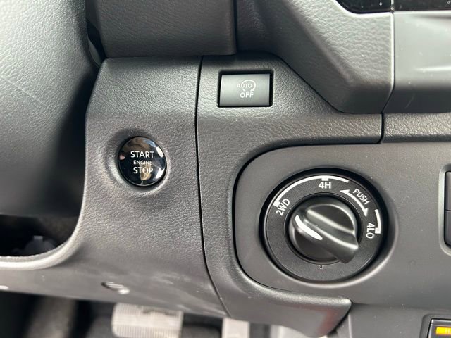 New 2026 Nissan Frontier PRO-4X w/ Pro-4x Convenience Package image 24