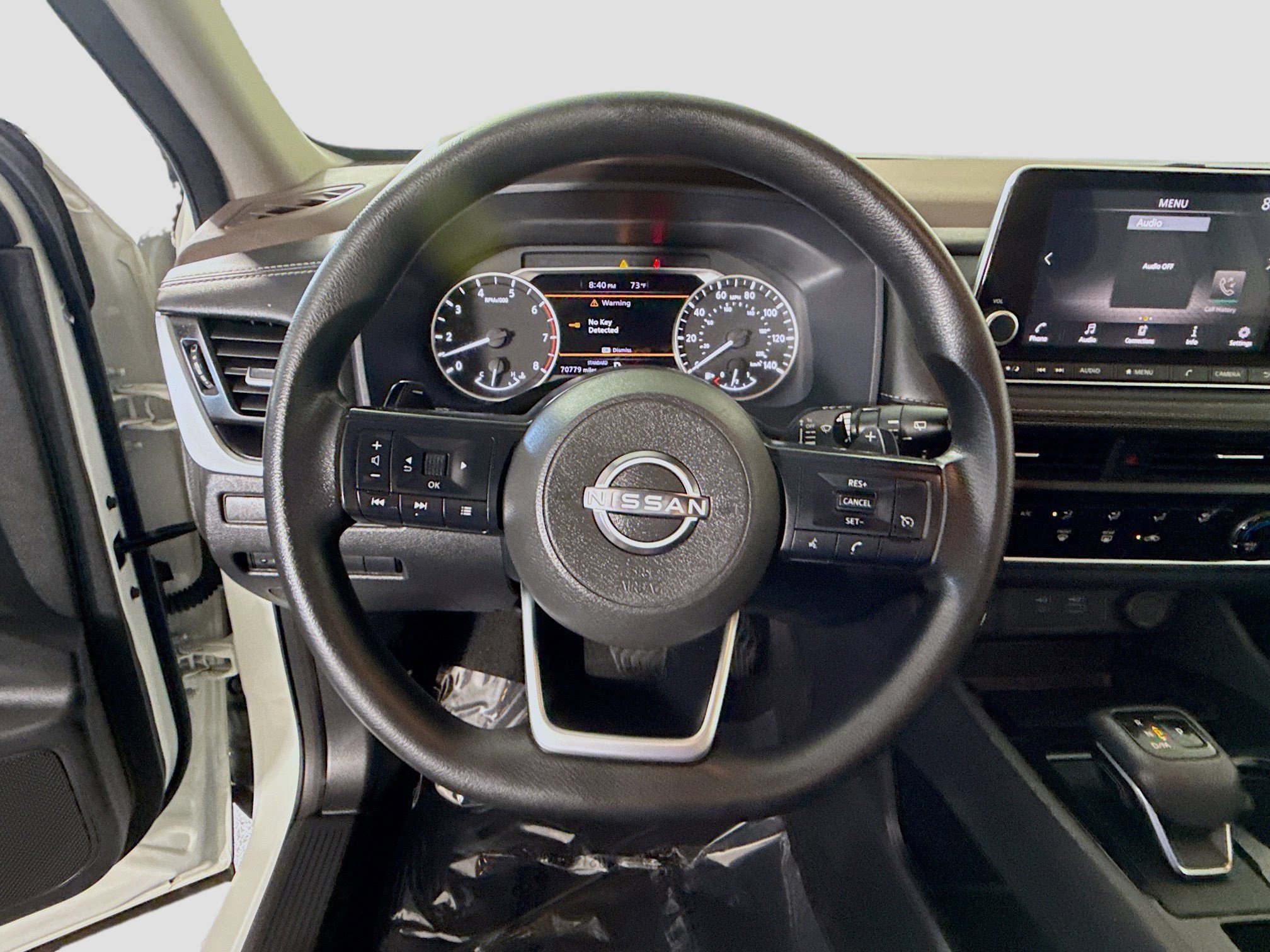 Used 2022 Nissan Rogue S image 13