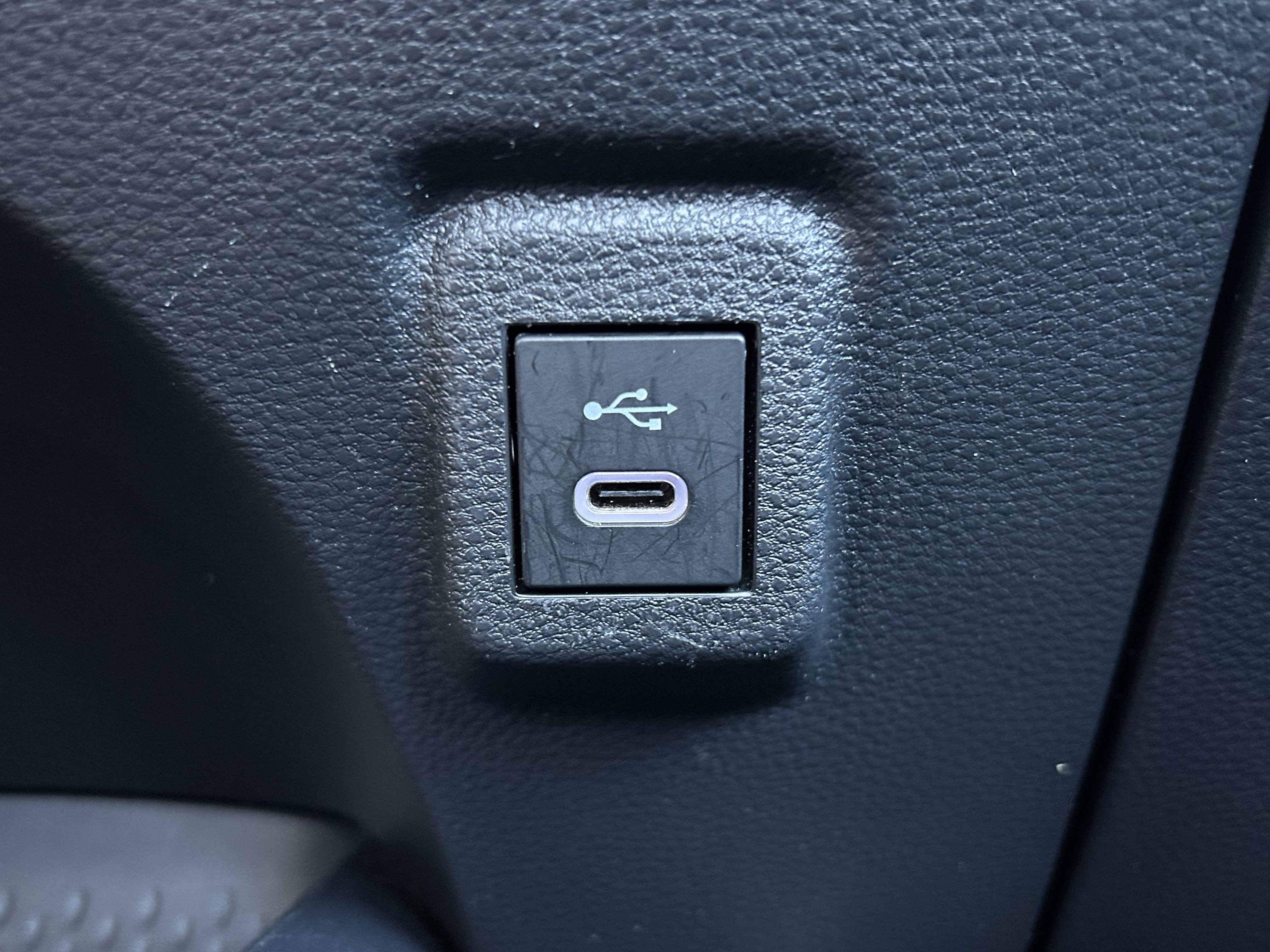 Certified 2024 Toyota Corolla LE image 29