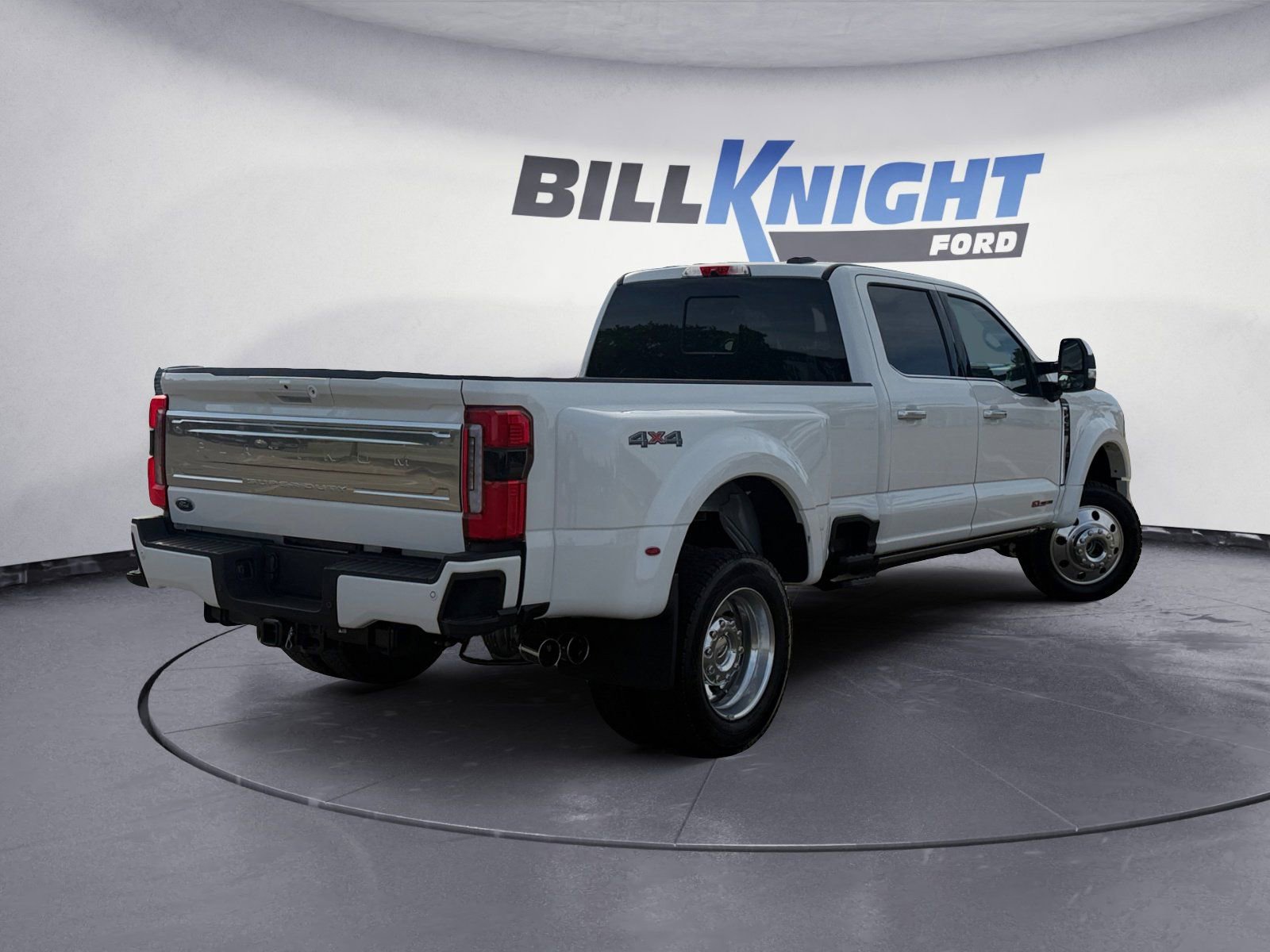 Used 2026 Ford F450 Platinum AWD/4WD image 5