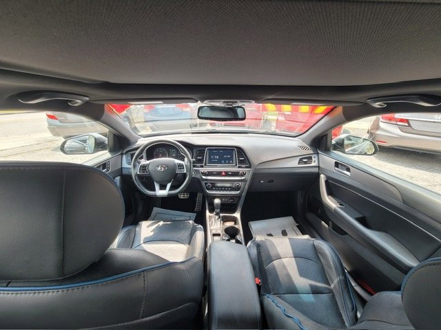 Used 2019 Hyundai Sonata Limited image 17