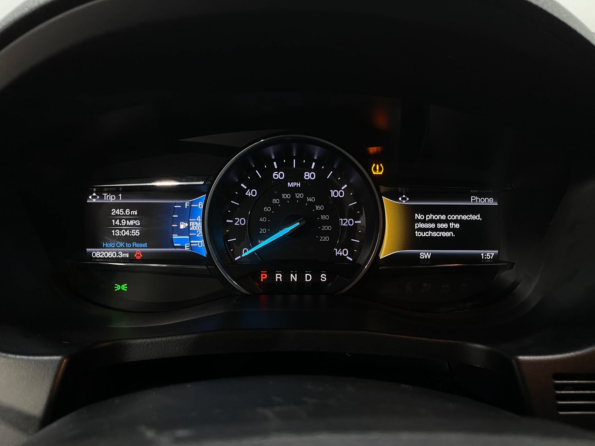 Used 2018 Ford Explorer XLT w/ Equipment Group 201A AWD/4WD image 23