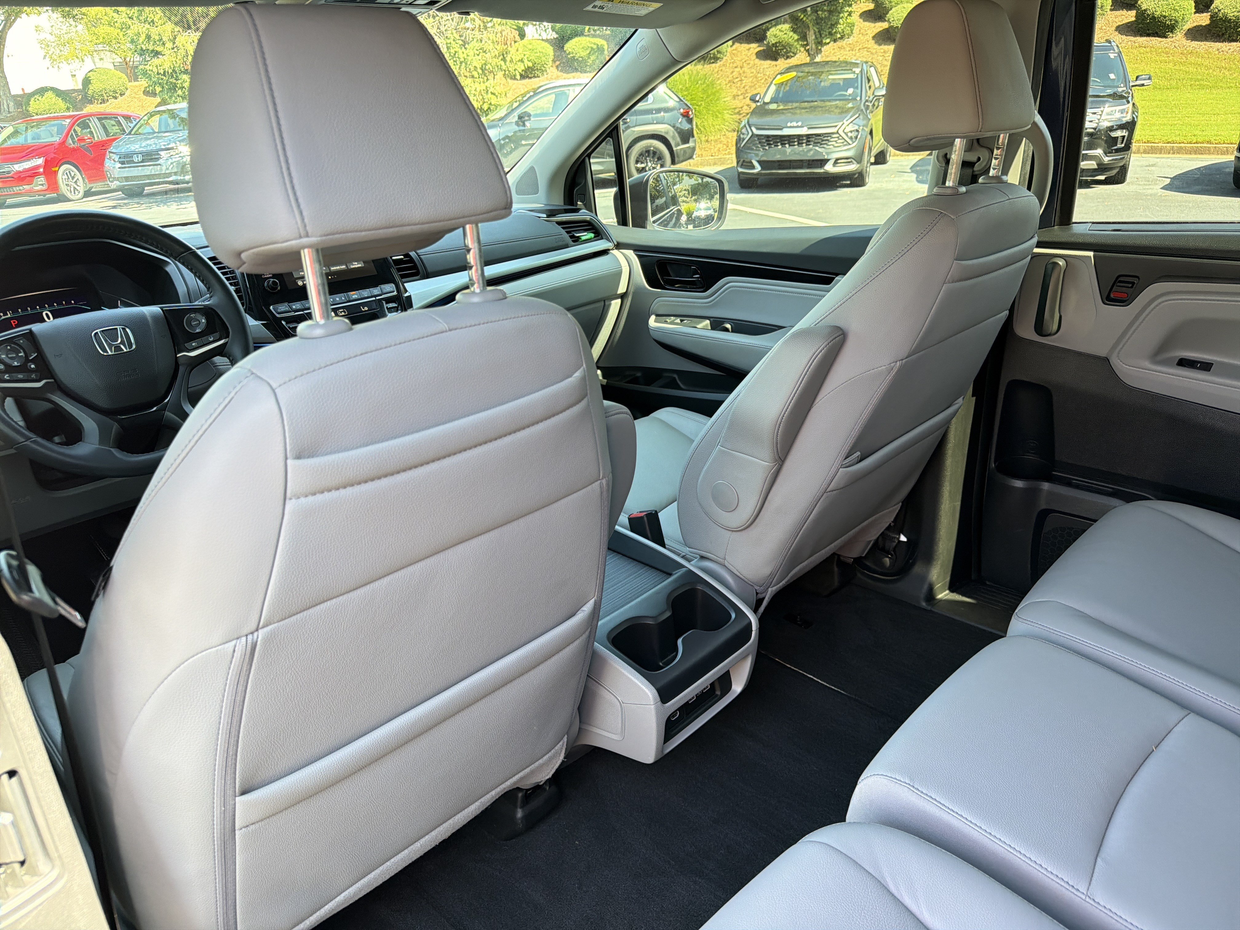 Certified 2024 Honda Odyssey Touring image 19