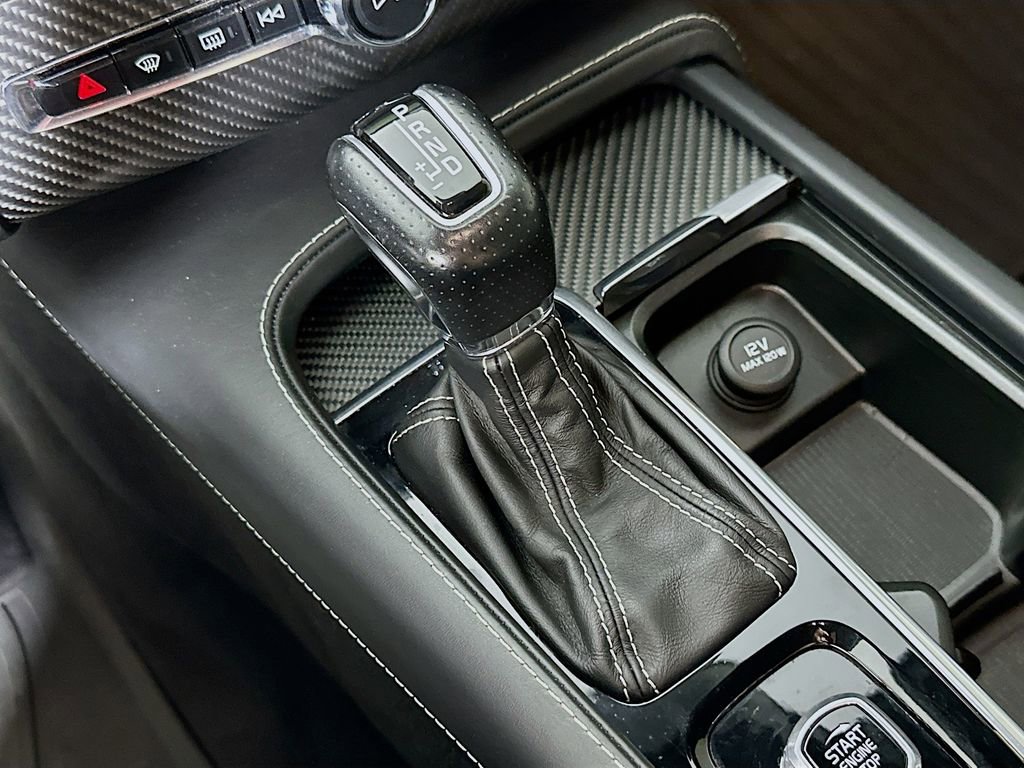 Used 2019 Volvo XC90 T6 R-Design w/ Protection Package Premier image 33