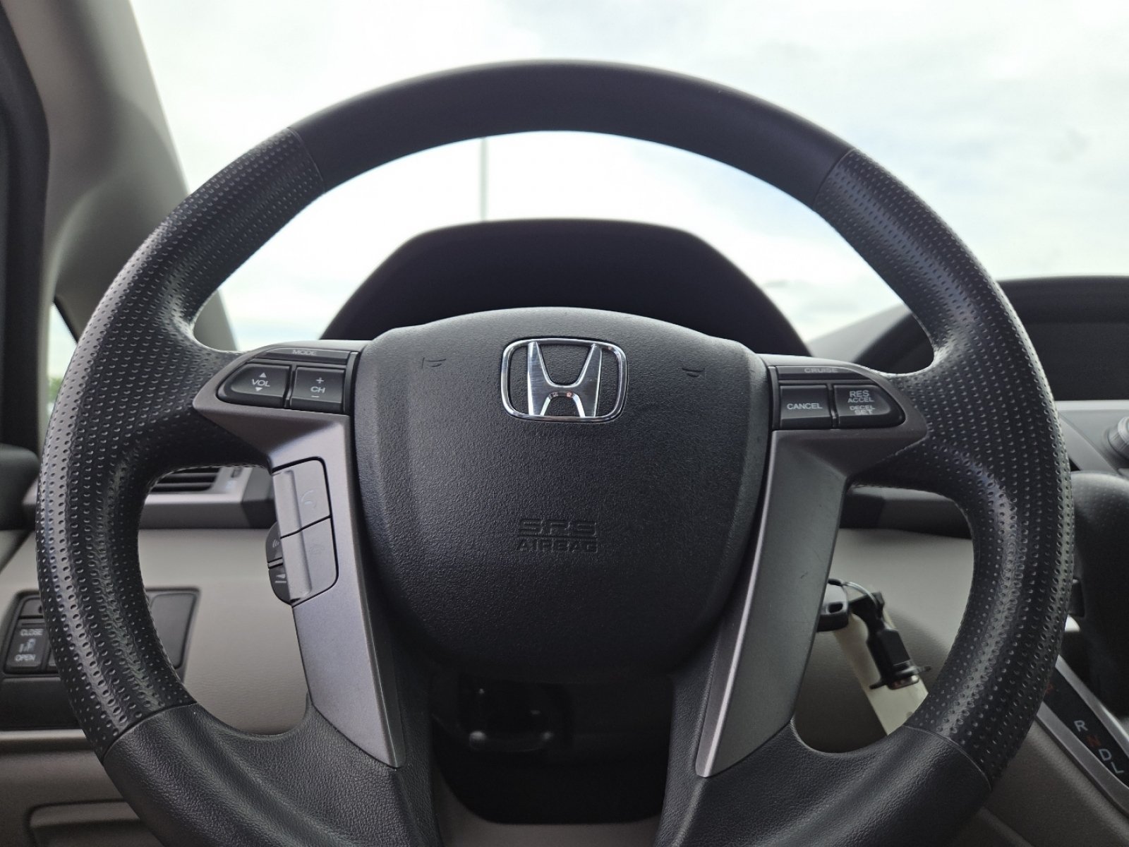 Used 2013 Honda Odyssey EX image 24