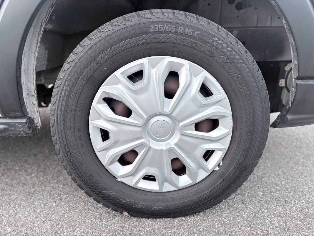 Used 2019 Ford Transit 350 XLT RWD image 39