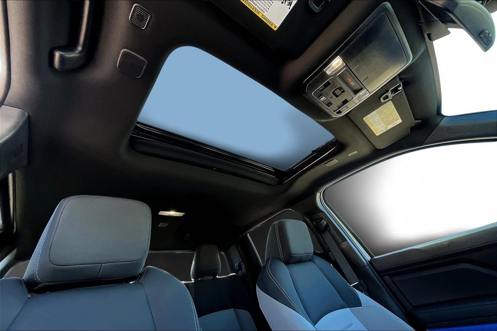 Used 2024 Toyota Tacoma TRD Off-Road image 17