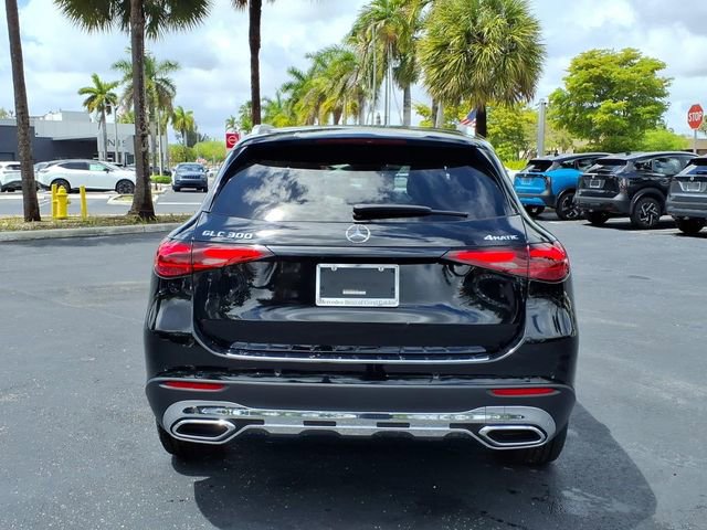 Used 2023 Mercedes-Benz GLC 300 4MATIC image 13