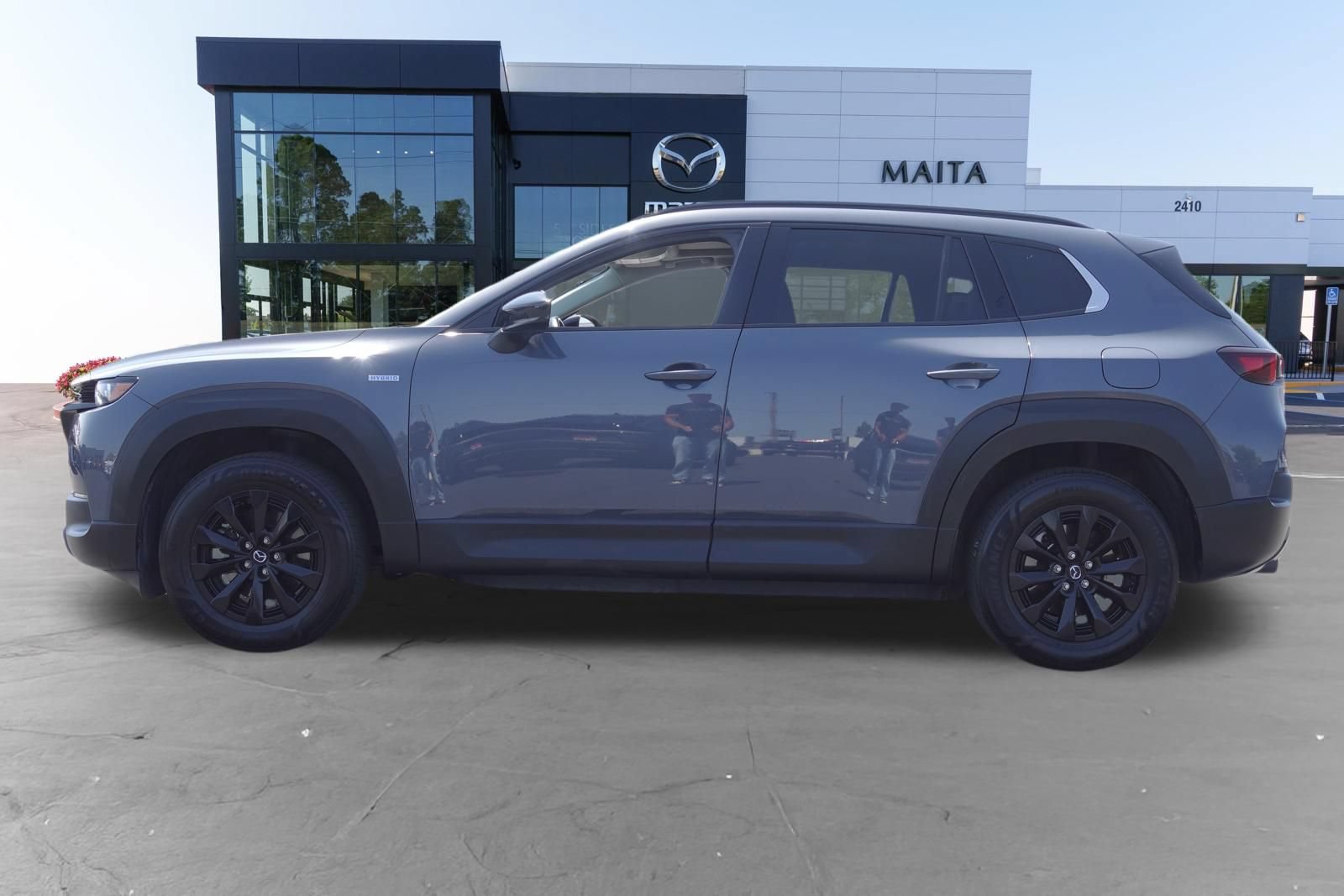 Certified 2025 MAZDA CX-50 AWD 2.5 Hybrid w/ Premium Pkg image 8