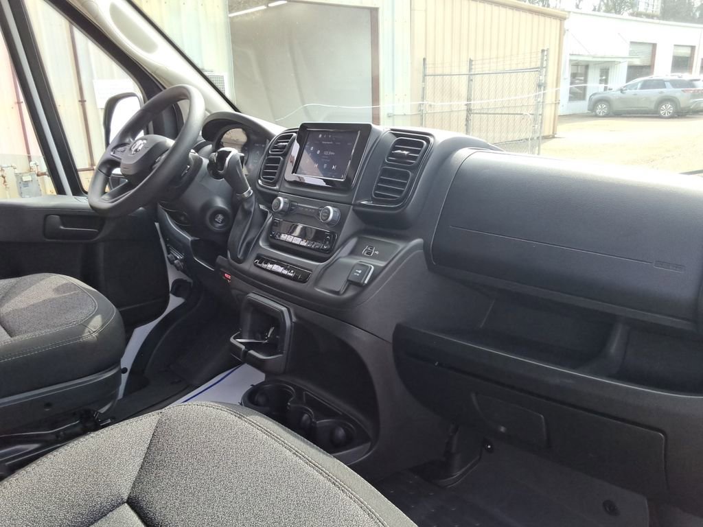 Used 2023 RAM ProMaster 2500 image 21