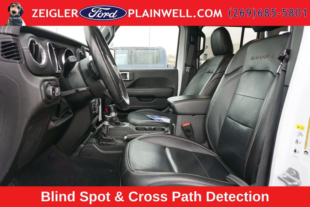 Used 2020 Jeep Wrangler Unlimited Sahara w/ Dual Top Group AWD/4WD image 14