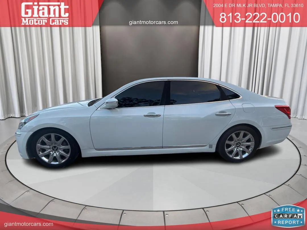 Used 2012 Hyundai Equus Signature RWD image 8