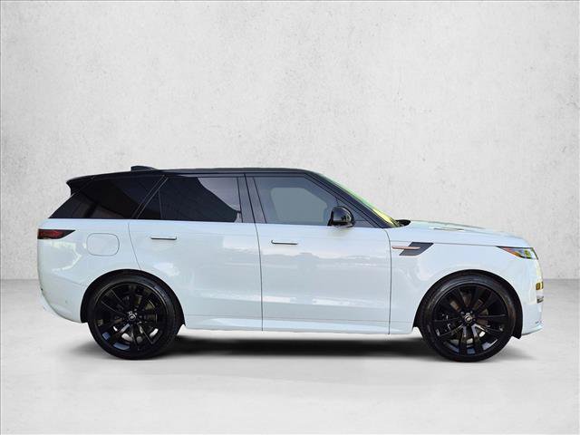 Certified 2025 Land Rover Range Rover Sport Dynamic SE AWD/4WD image 4