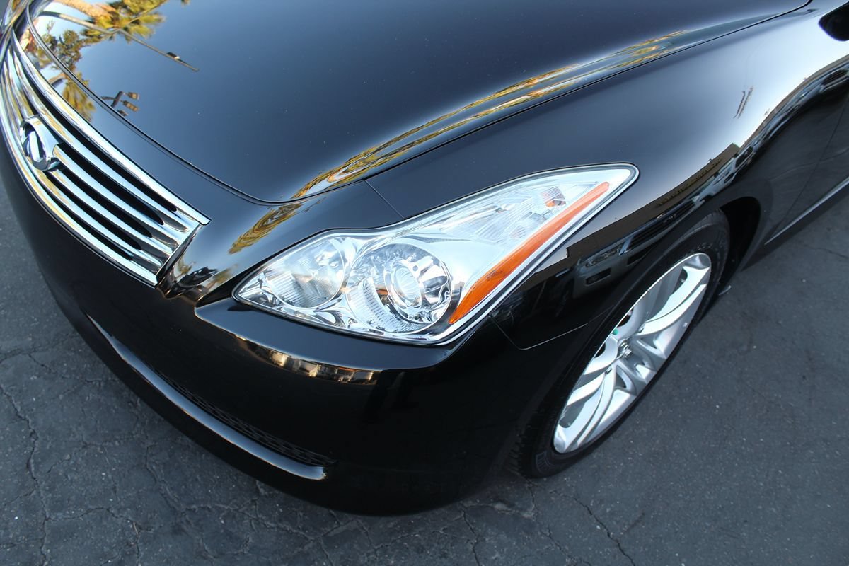 Used 2009 INFINITI G37 Convertible RWD image 10