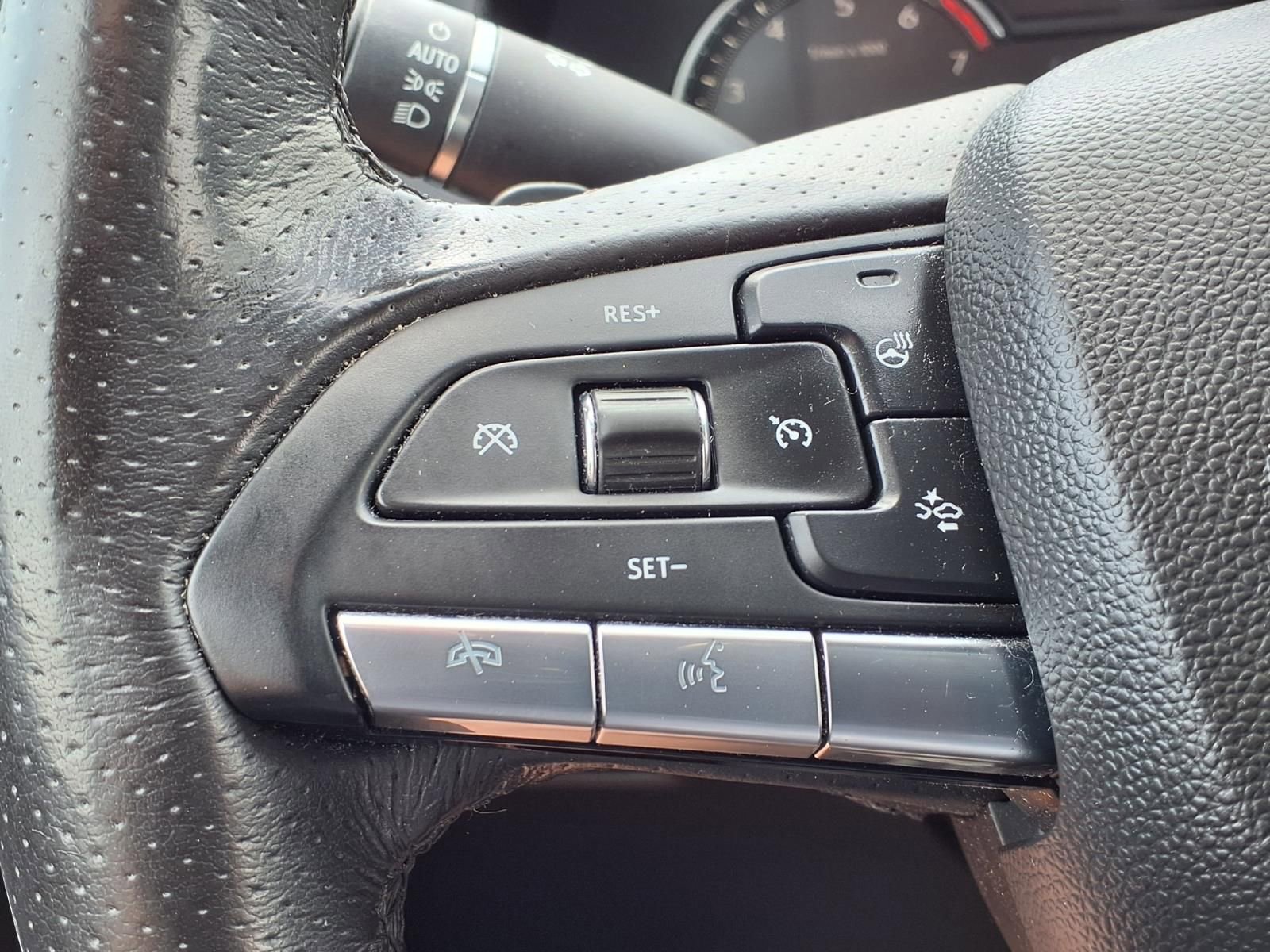 Used 2020 Cadillac XT4 Sport w/ Cold Weather Package AWD/4WD image 28