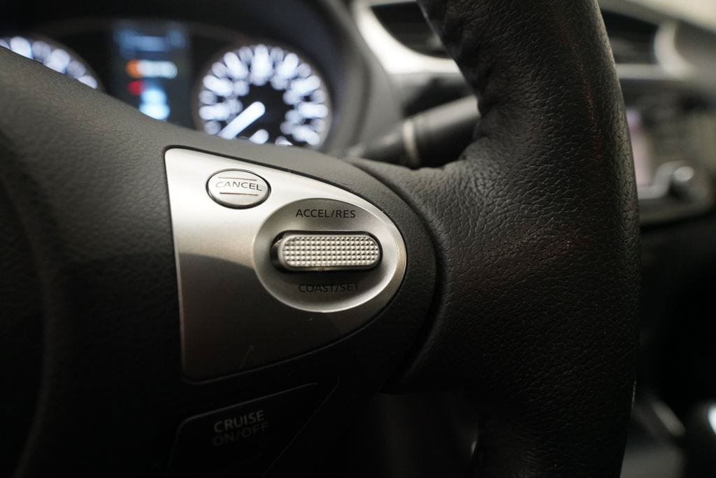Used 2018 Nissan Sentra SV FWD image 18