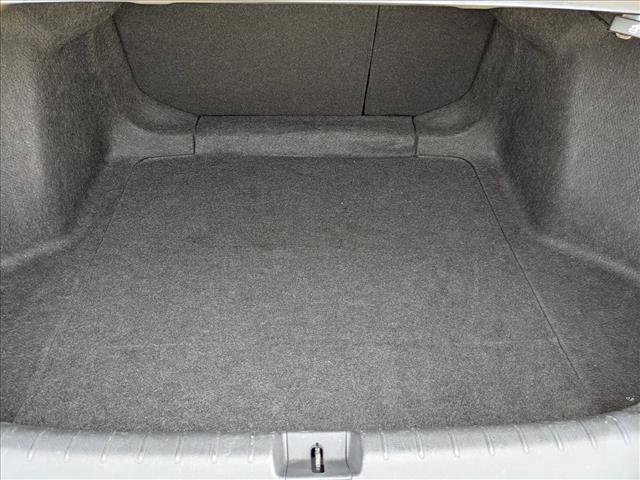 Used 2018 Honda Civic EX-L image 6