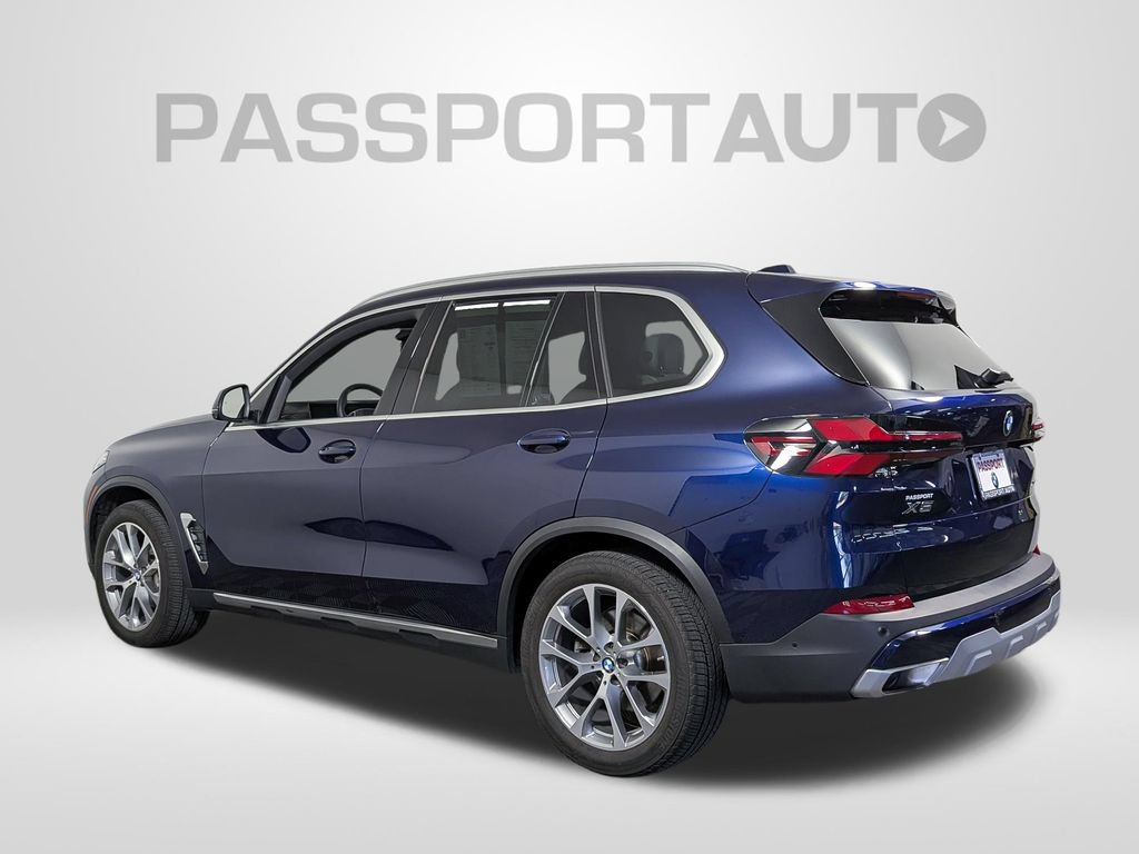 Used 2025 BMW X5 xDrive40i w/ Executive Package AWD/4WD image 3