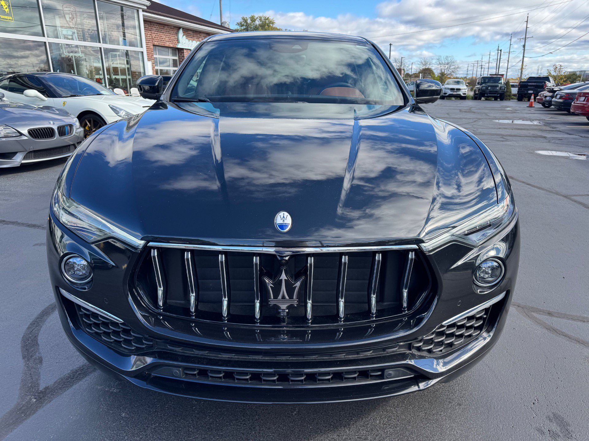Used 2022 Maserati Levante GT AWD/4WD image 37
