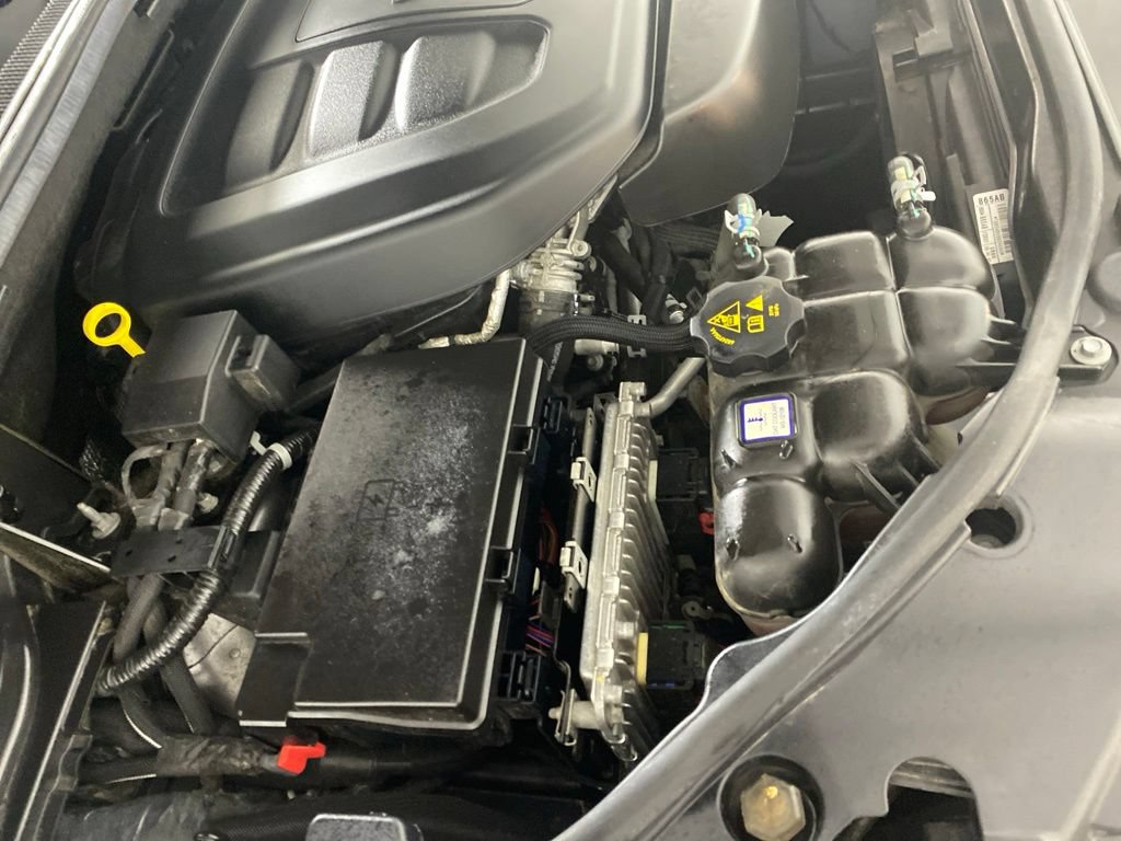 Used 2021 Jeep Grand Cherokee Limited AWD/4WD image 36