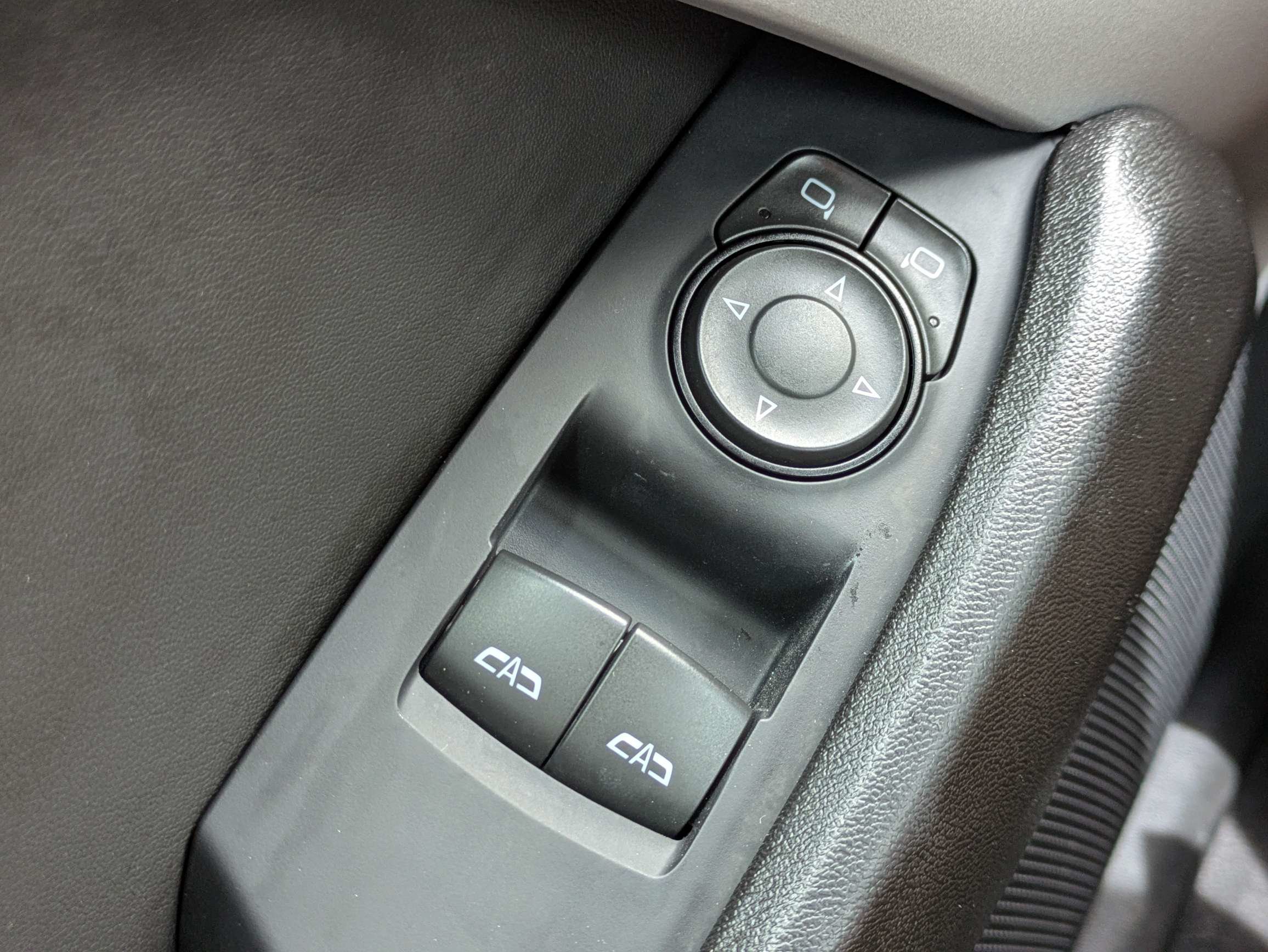 Used 2024 Chevrolet Camaro LT RWD image 28