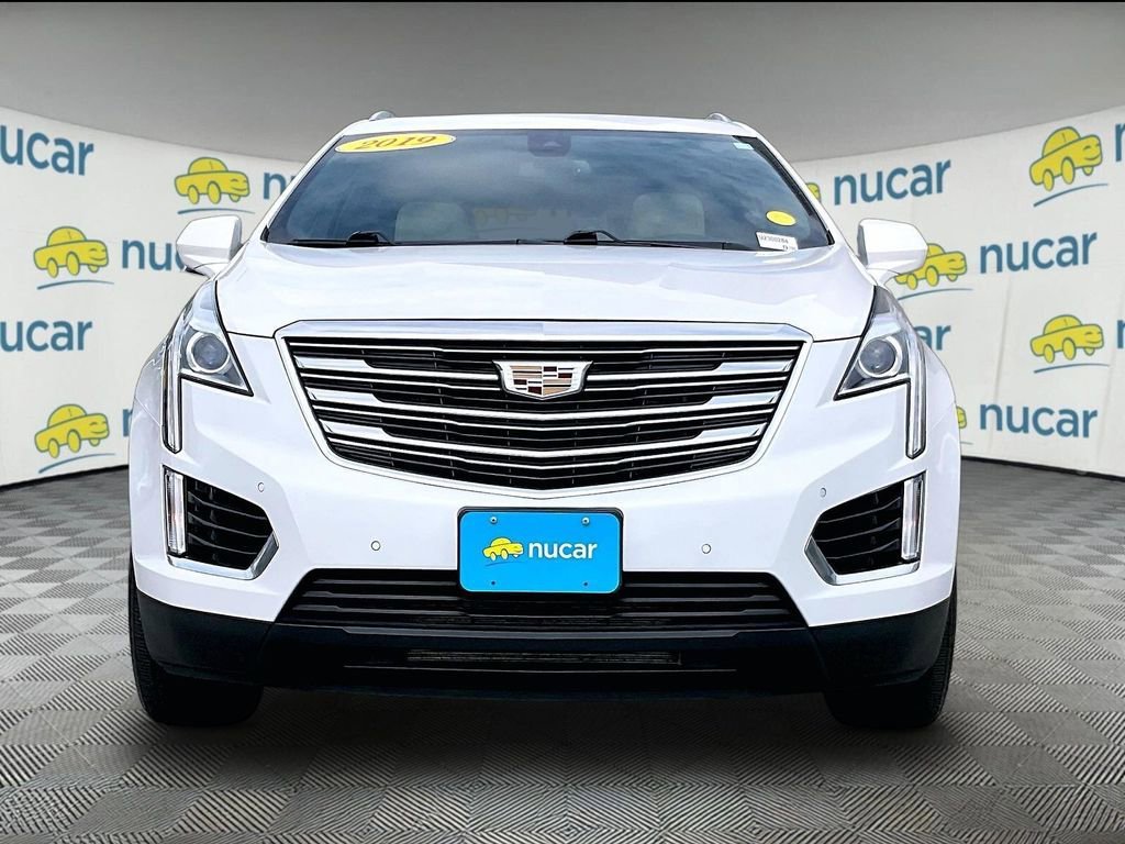 Used 2019 Cadillac XT5 Luxury AWD/4WD image 2
